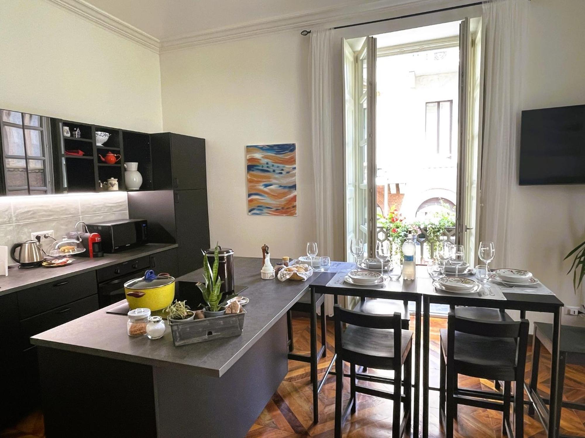 Emozione Torino - Affascinante, Silenzioso, In Palazzo D'Epoca Pressi Piazza Solferino Apartment Екстериор снимка